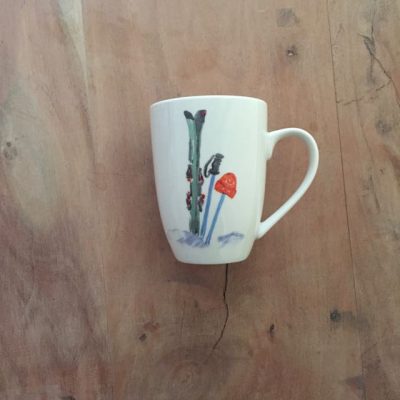 beker met groene ski - skicadeau van sportcadeautjes