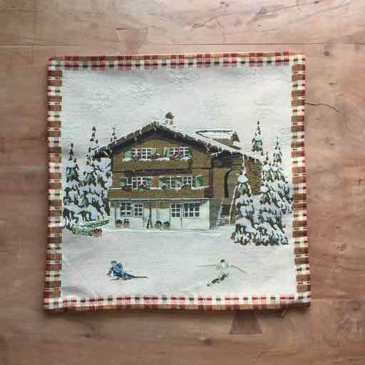 kussenhoes chalet - wintersportcadeautjes van sportcadeautjes