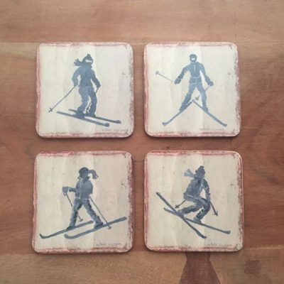 4 onderzetters met skiers - skicadeau van sportcadeautjes