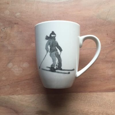 beker vrouw skien - skicadeau van sportcadeautjes